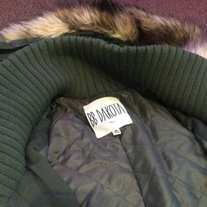 BB DAKOTA ARMY GREEN JACKET